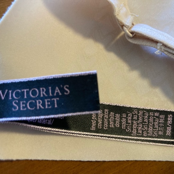 Victoria’s Secret T-shirt bra, 38 be worn once and washed light beige - Picture 6 of 6